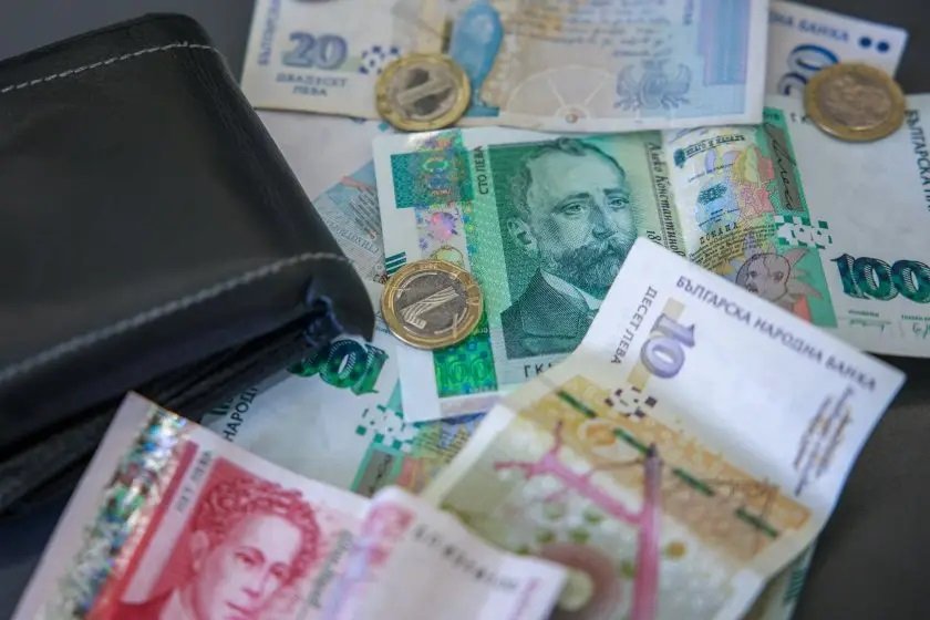 От 7 юни започва изплащането на пенсиите, обезщетенията за безработица - на 17 юни