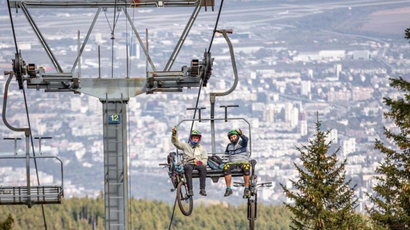 От 1 юни два лифта в София ще работят за туристи и колоездачи