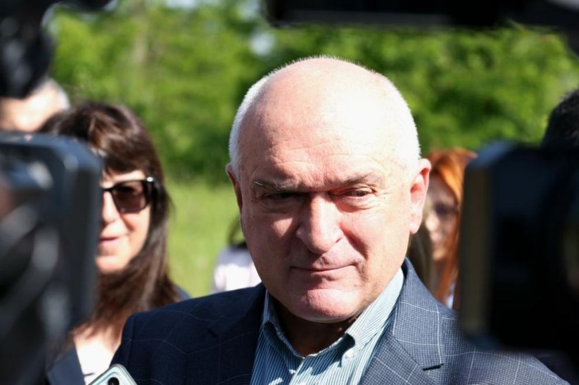 Димитър Главчев и Виолета Коритарова отиват при бунтарите от Гълъбово