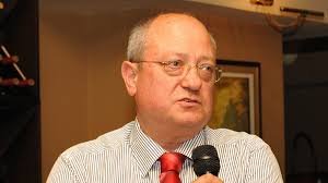 Проф. Танев: Радев втори мандат взима страна, вместо да обединява