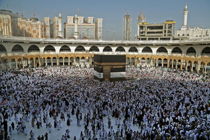 Саудитска Арабия очаква 2 млн. мюсюлмани за поклонението хадж