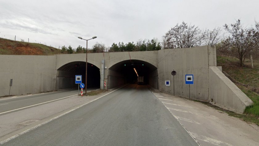 Тунелите на АМ "Люлин" са опасни, има висок риск от тежко ПТП