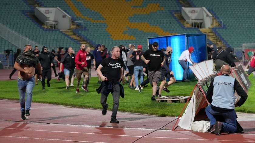 Очаквано: БФС посече тежко ЦСКА след ексцесиите в евробаража 