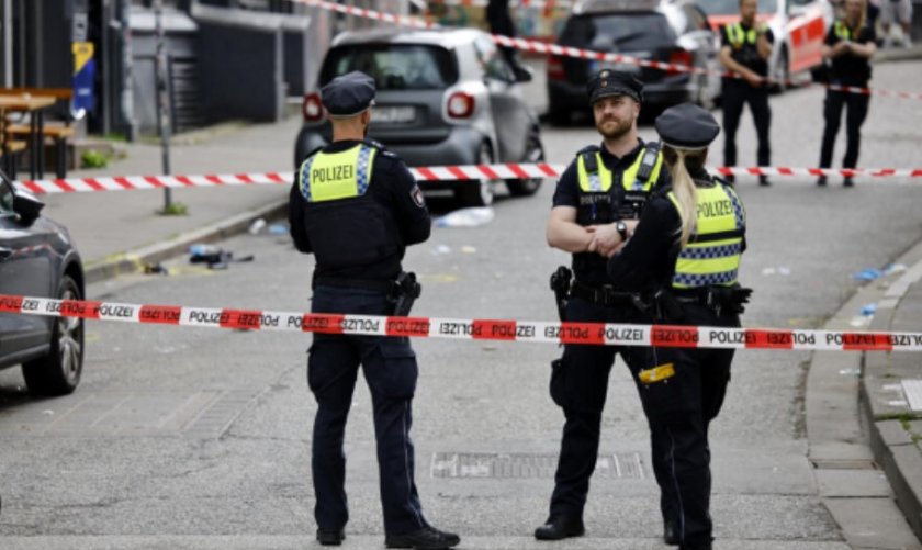 Двама загинаха в случаи на агресия във футболна Германия