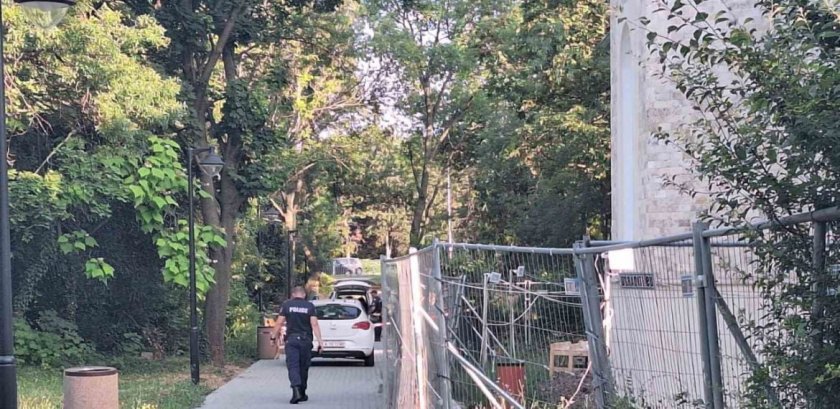 Убийство и самоубийство потресоха Бургас. Полицията подозира, че млад мъж