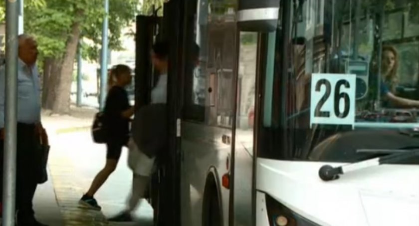 Индийци подкарват автобусите в Пловдив