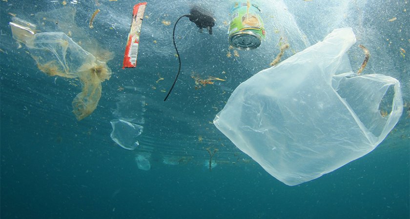 Учени тръгнаха по следите на "изгубена пластмаса" в океаните