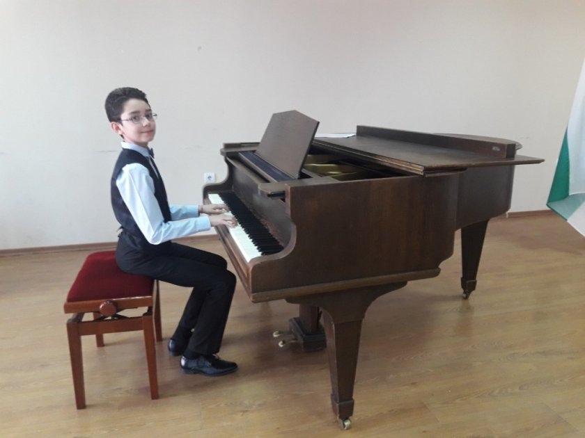 12-годишен пианист донесе на България златен медал