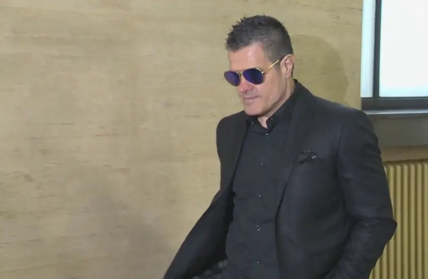 Евелин Банев-Бредно се предаде доброволно. От 6 години той е