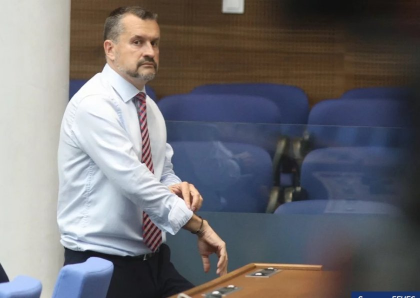 Според слухове от кулоарите на парламента, подкрепа за кабинет с