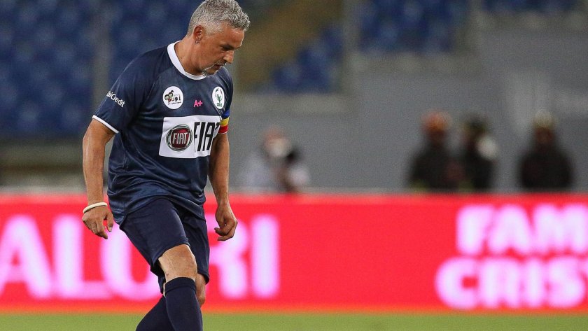 Италианската футболна легенда Роберто Баджо се е озовал в болница,