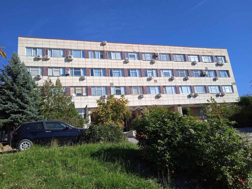 Сигнал за инцидента е подаден към 4:20 часа тази сутрин.Благодарение