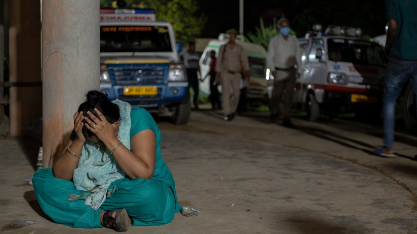 Проповедникът, ръководил смъртоносното религиозно събитие в Индия, отрича вината си