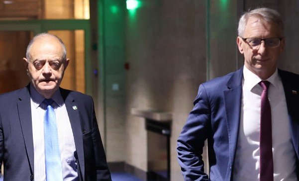 След като стана ясно, че втората политическа сила вече не