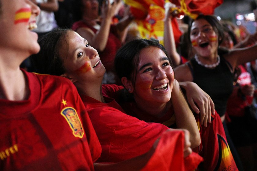 Испания влезе в историята с четвърта европейска титла и голов рекорд