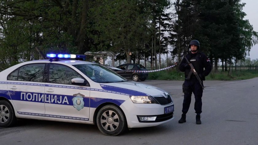 Полицай е убит тази нощ в Сърбия