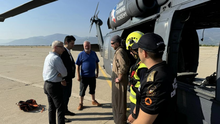 Вчера бях посетена от народните представители Кирил Петков и Николай Денков. Те са