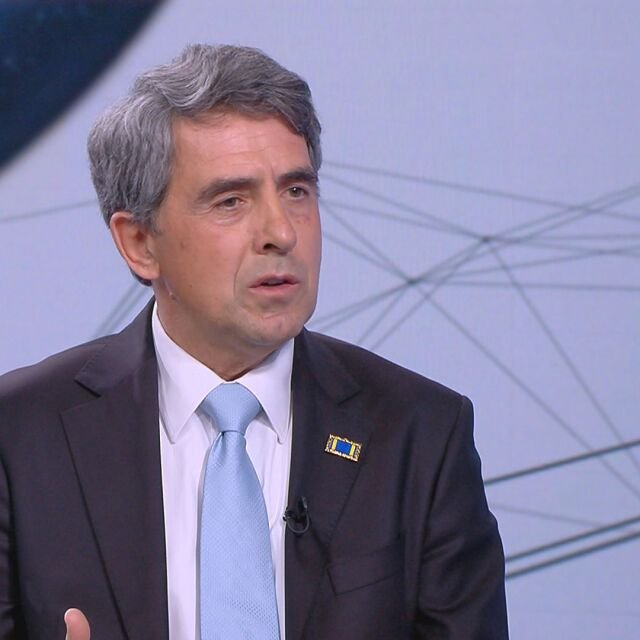 Президентът (2012-2017) Росен Плевнелиев прави частен парк върху 7 декара