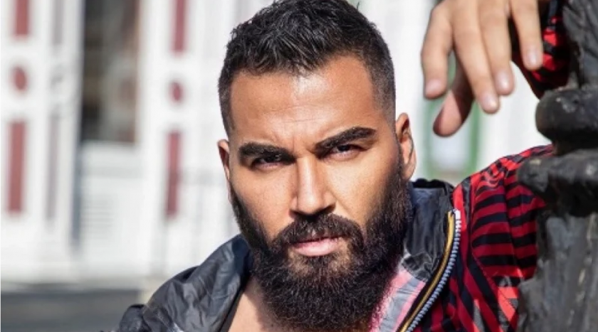 Азис извади някои дълбоки тайни в чат с феновете. Ето