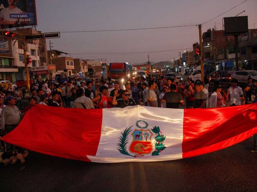 Перу гони венецуелските дипломати от страната