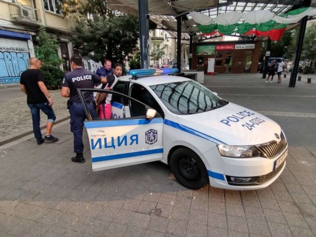 Масов бой се разигра на Женския пазар в София. Арестувани