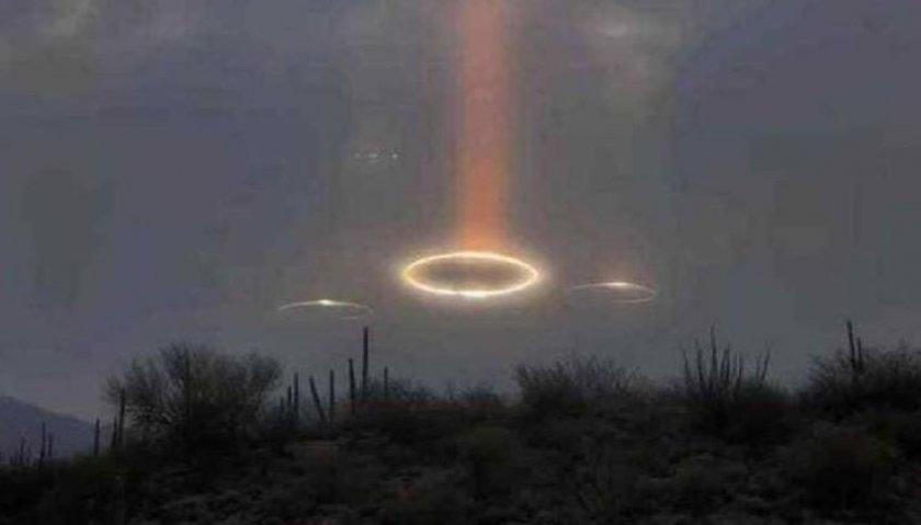 Атака на групово НЛО ошашави очевидци. Експерти се втурнаха да