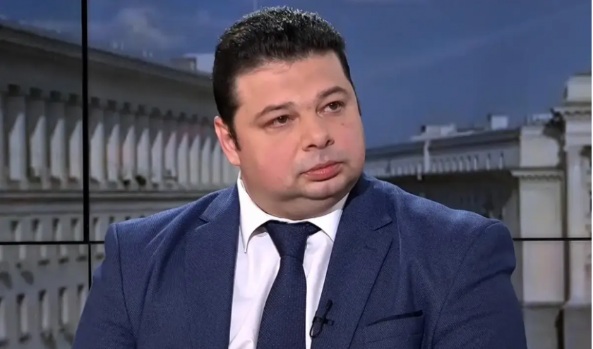 Конституционалист: Радев има двумесечен срок да насрочи избори