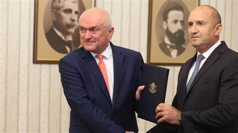 Димитър Главчев е един от основните проблеми в правителството. В