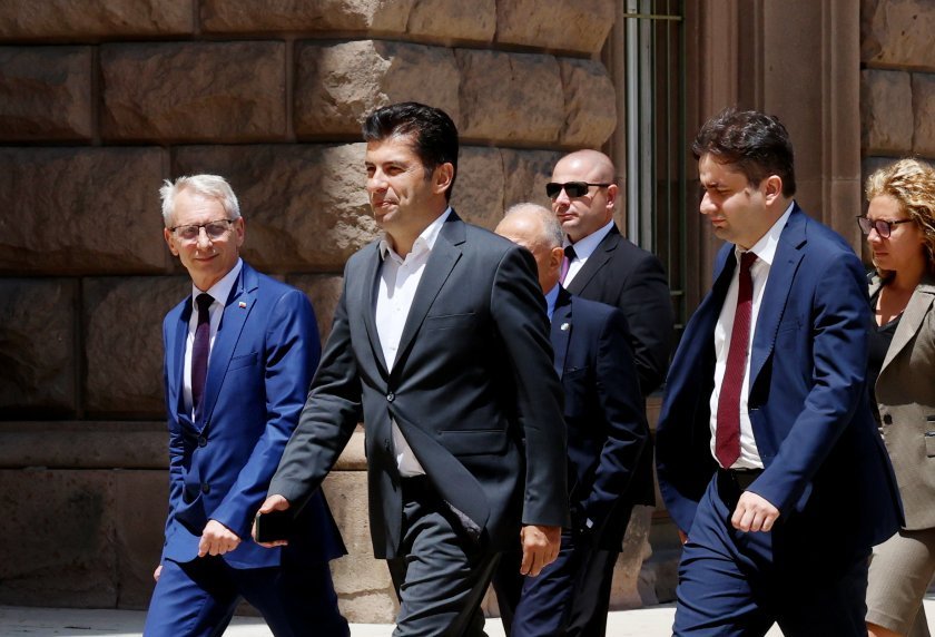 За съжаление, служебният премиер Димитър Главчев не успя да се