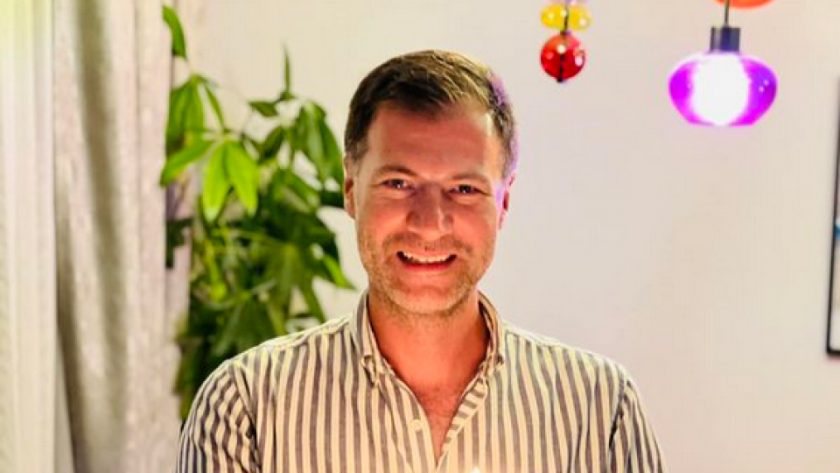 Водещият на По света и у нас“ Костадин Филипов изненадващо