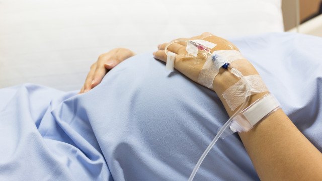 Спасиха бременна жена със сепсис