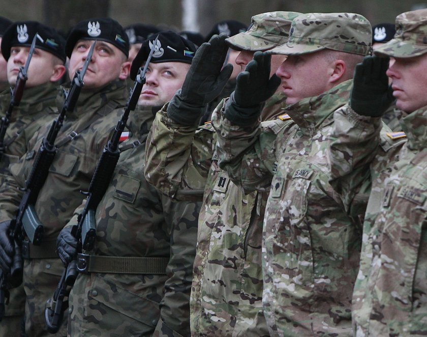 САЩ увеличават военния си контингент в Полша