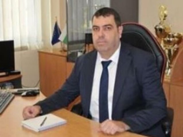 Шефът на Районното управление в Петрич Борислав Гецев е задържан.