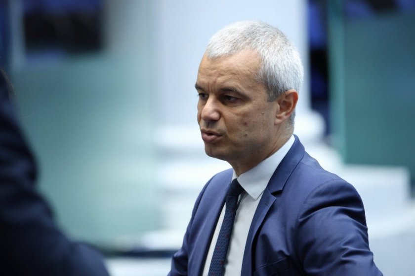 Обръщам се само към сънародниците. Над 1 милион българи продадоха