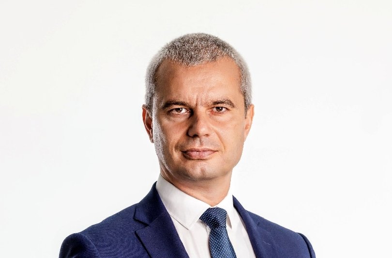 Костадин Костадинов, лидер на Възраждане“, обвини Величие“ в ареста на