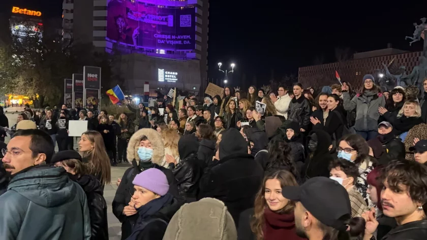 Румъния се вдигна на бунт срещу националиста Джорджеску