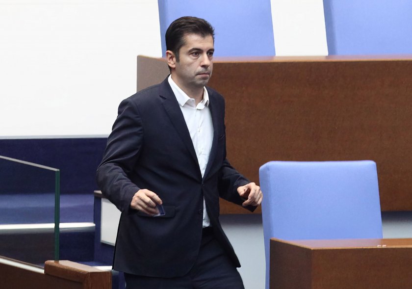 Предстои някой да предложи дълга писта за избор на ВСС,