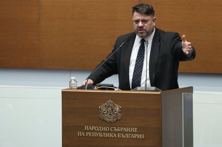 От БСП-Обединена левица имаме готовност да предложим премиер, заяви в