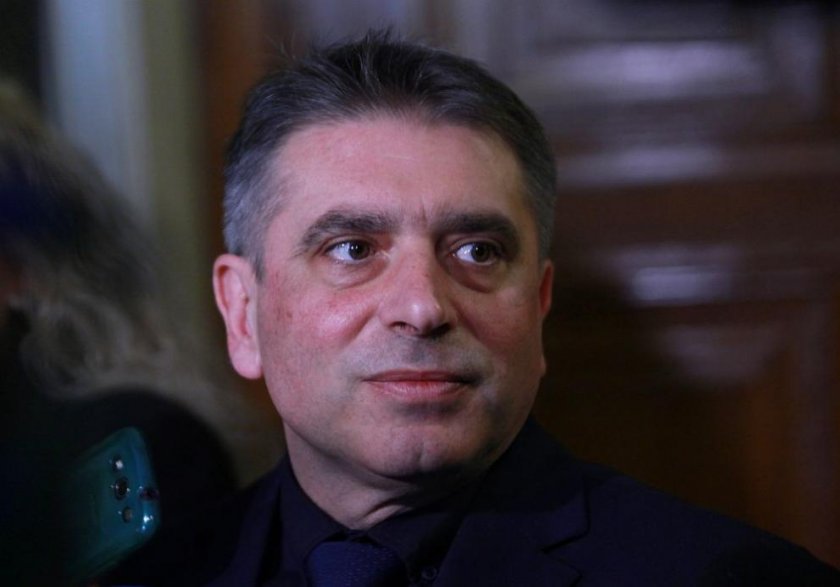 Данаил Кирилов: Няма правен мотив изборът на Гешев да се праща на КС