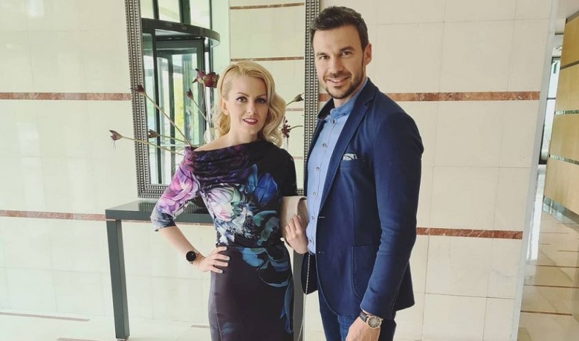 Съпругата на Ивайло Захариев се е сваляла с мъже в