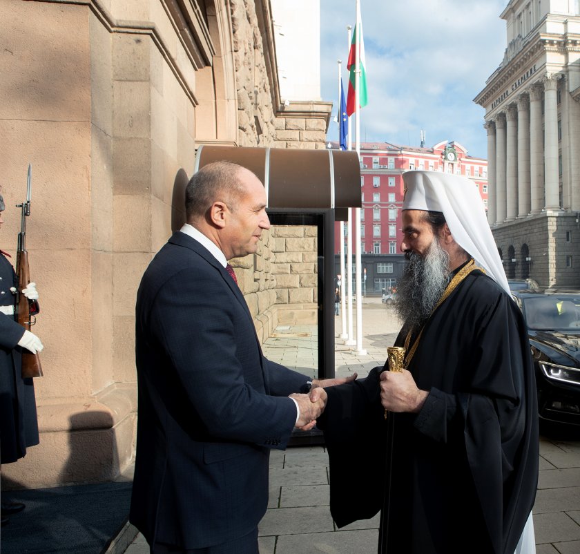 Патриарх Даниил на спешна среща при президента за разкола в църквата