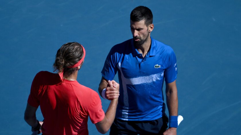 Зверев елиминира Джокович и е на финал на Australian Open