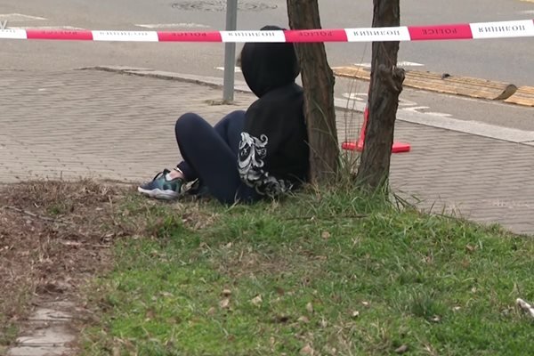 Жената, наранила трима души в София, е опитала да нападне