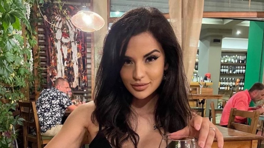 Скандалната репортерка Ивка Бейбе направи шокиращо признание в социалните мрежи.