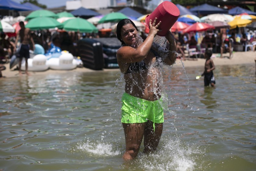 И докато при нас вали сняг, в Рио де Жанейро