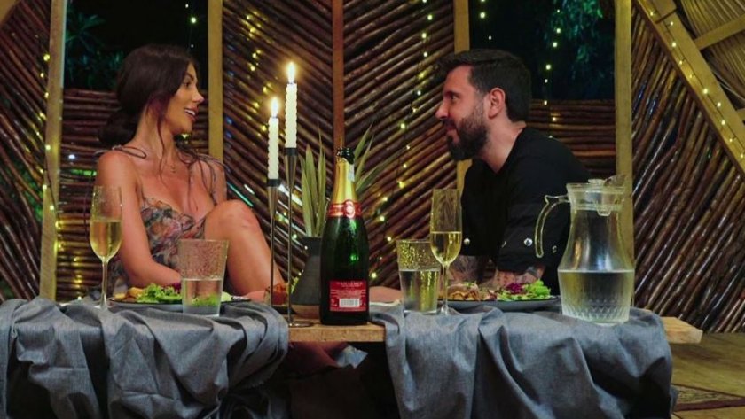 Ергенът Мартин вече два пъти изведе на индивидуална среща момичетата,