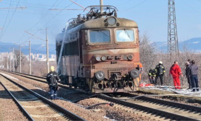 Транспортният министър уволни топ шефове в БДЖ