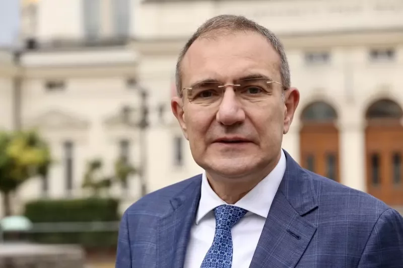 Този бюджет е спасителен. Мислим варианти за свиване на разходите,