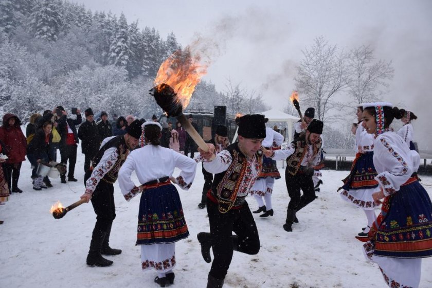 Сирни Заговезни е! Искаме и даваме прошка