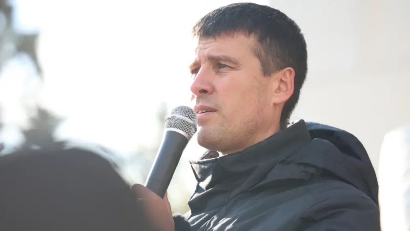 Централната избирателна комисия (ЦИК) късно снощи официално обяви имената на